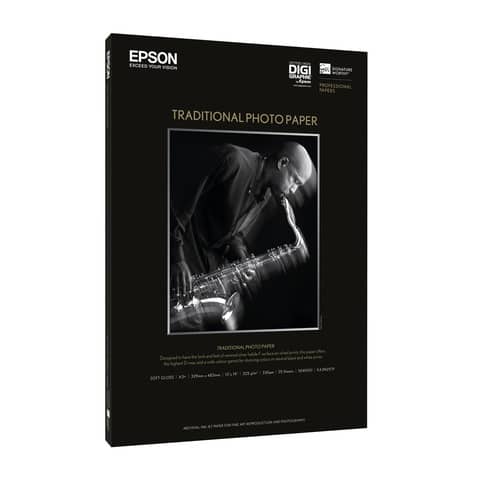 Person, Musikinstrument